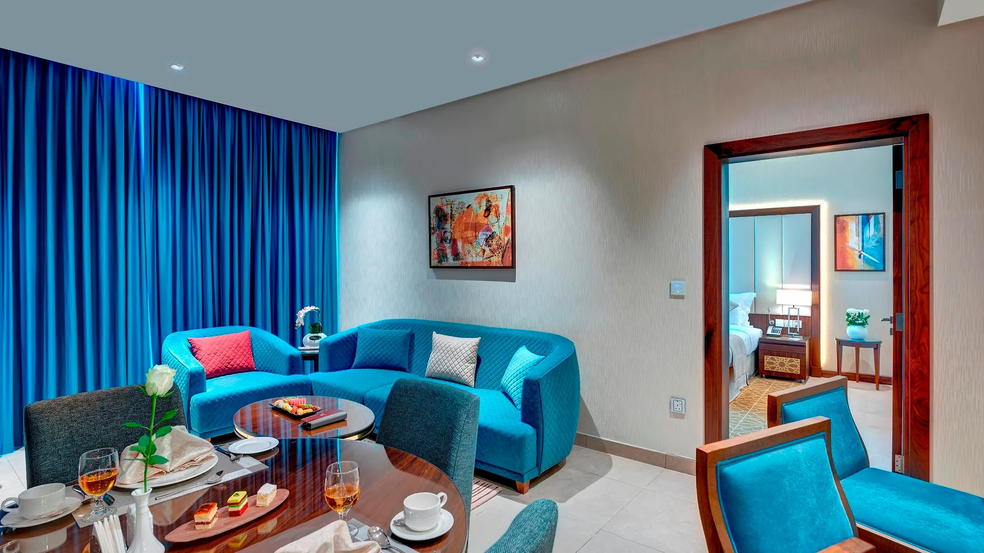 Hotel Royal Continental Suites Dubai