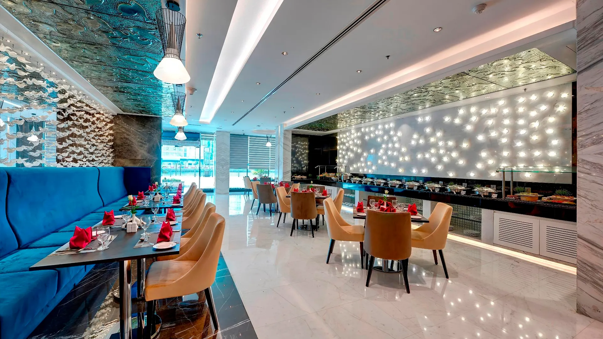Royal Continental Suites Dubaj