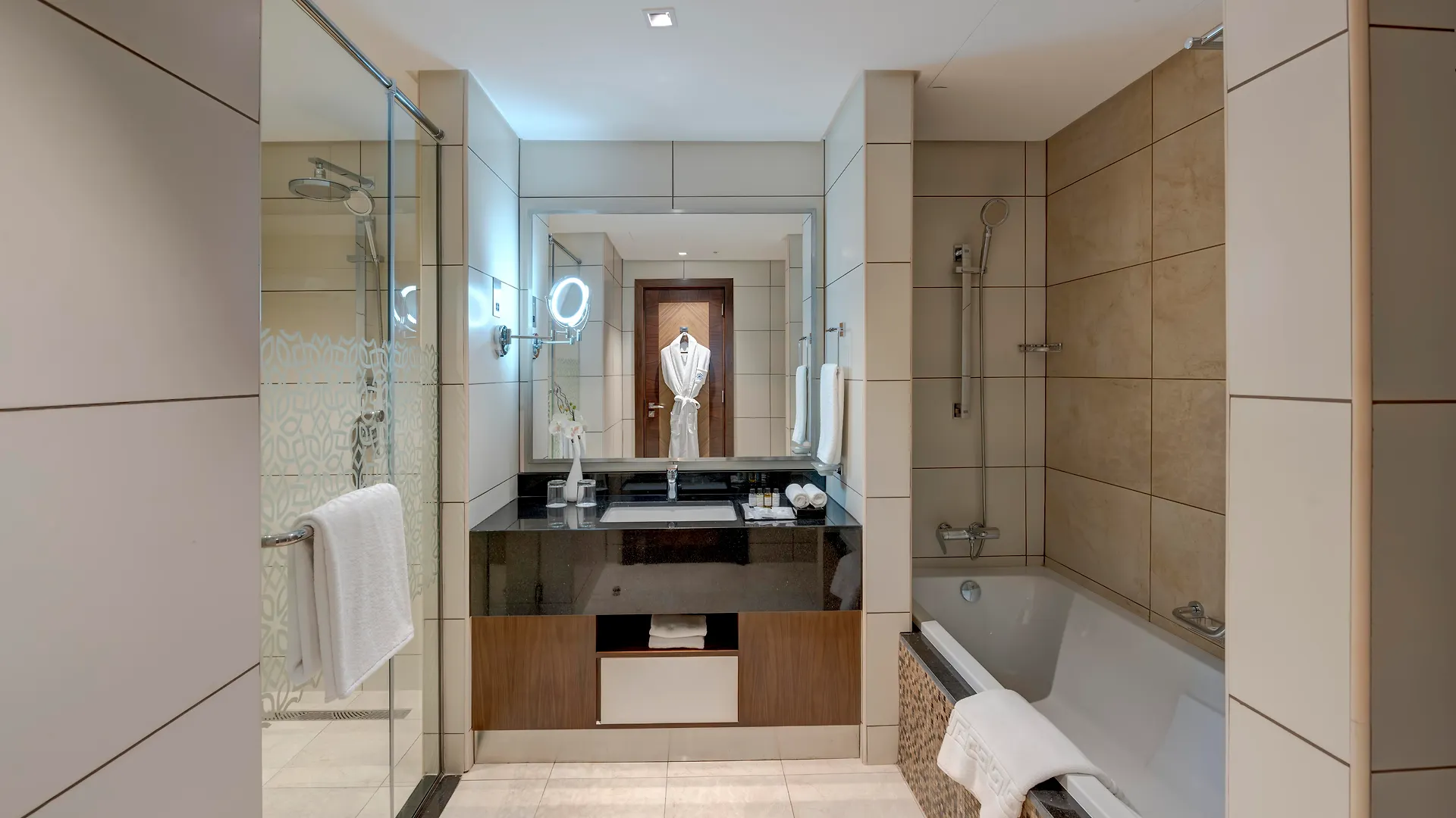 Royal Continental Suites Dubai