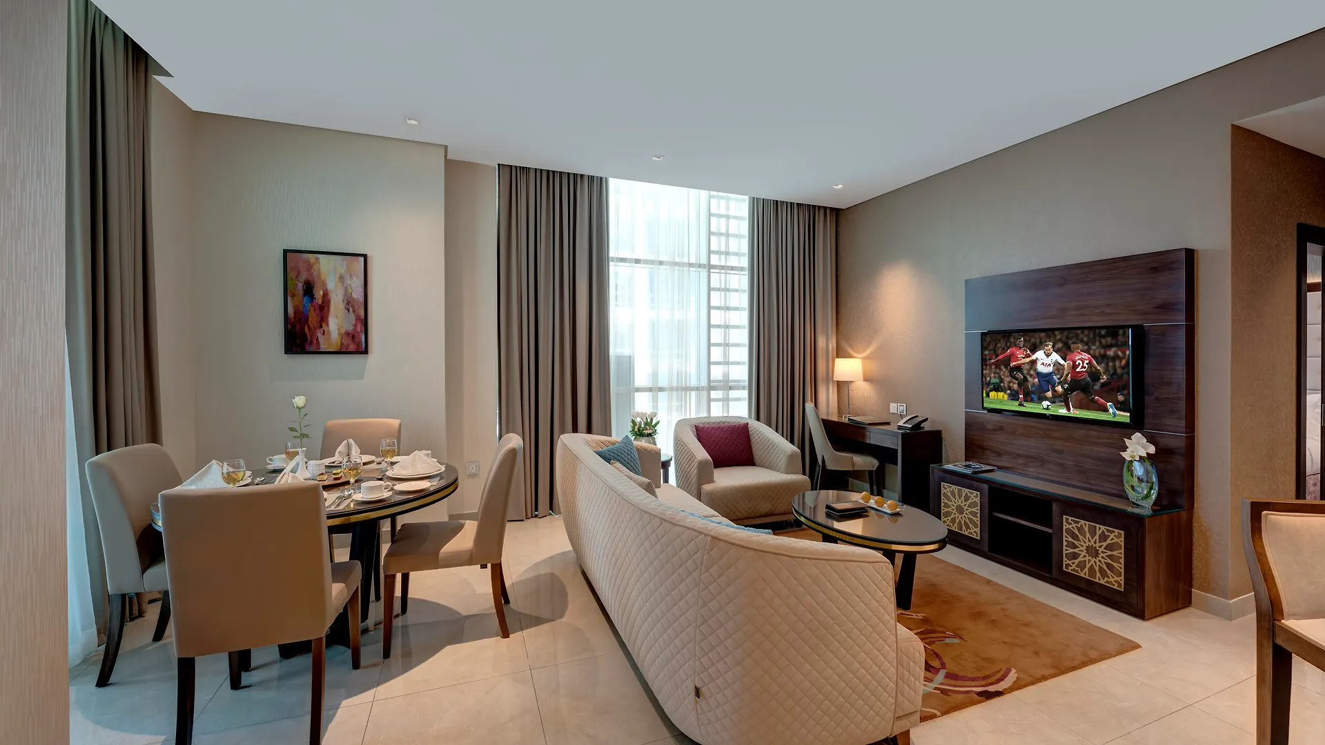 Hotel Royal Continental Suites Dubai