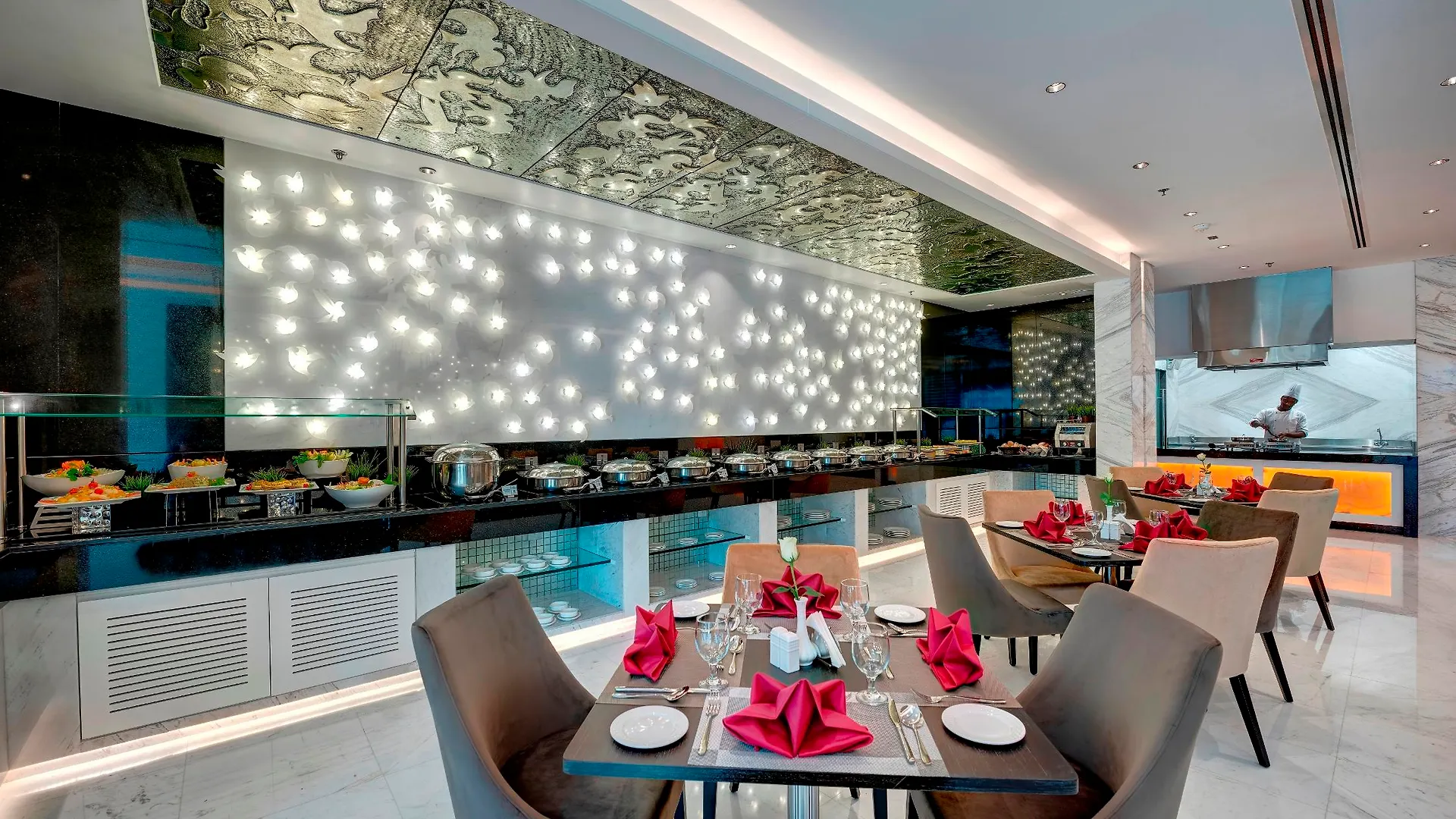 Royal Continental Suites Dubai Hotel
